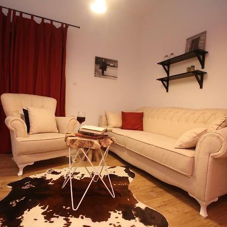Apartman Delux Brkic Apartment Лозовац Екстериор снимка
